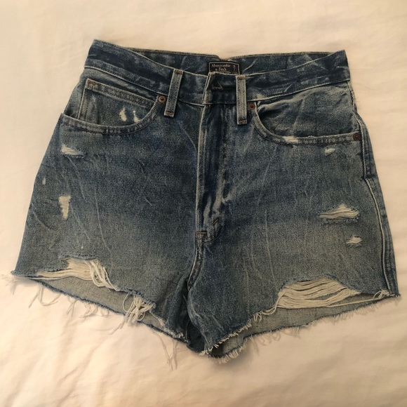abercrombie natural rise shorts